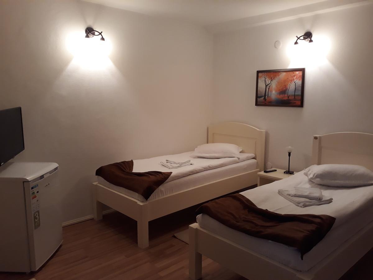 Casa Craiova Nuova Hotell Eksteriør bilde